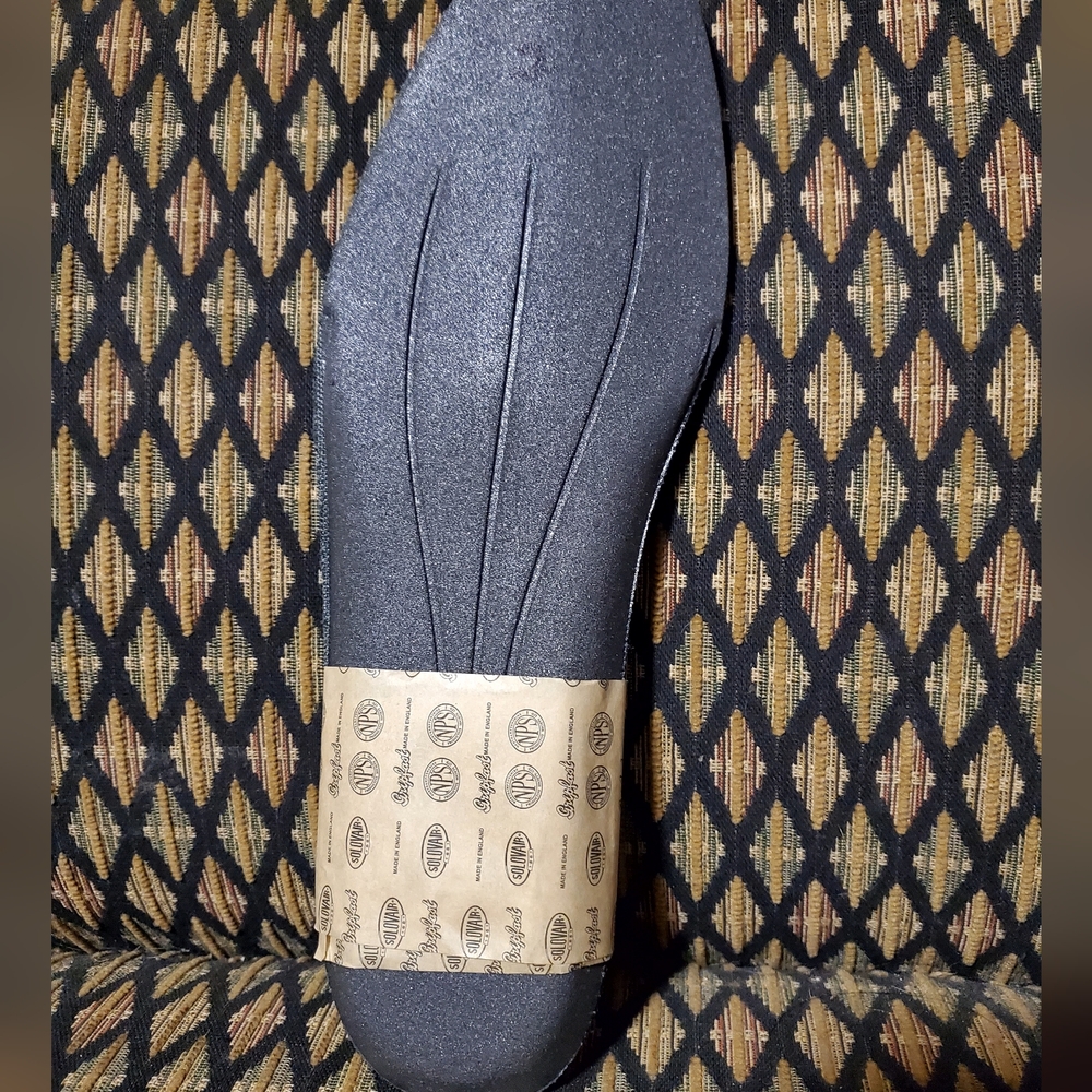Solovair 8 Eye Derby Boot - Picture 7 of 9